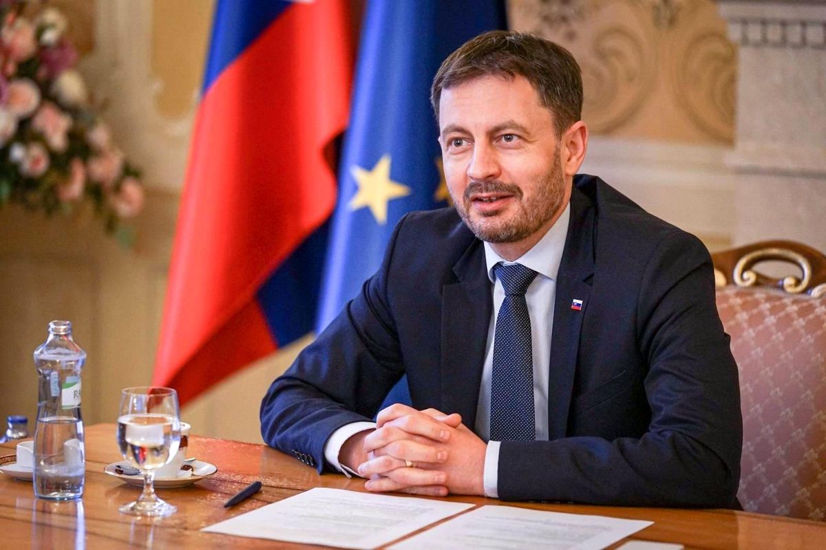 Slovakya Başbakanı Heger: "Sputnik V aşısına bu hafta onay verebiliriz"