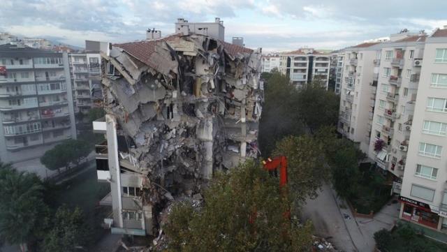 115 kişinin yaşamını yitirdiği İzmir depremi ile ilgili bilirkişi raporu çıktı! 22 kişi hakkında gözaltı kararı verildi