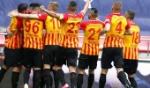 9 golün atıldığı ve bir kırmızı kartın çıktığı Kayseri-Denizli maçında gülen taraf ev sahibi oldu