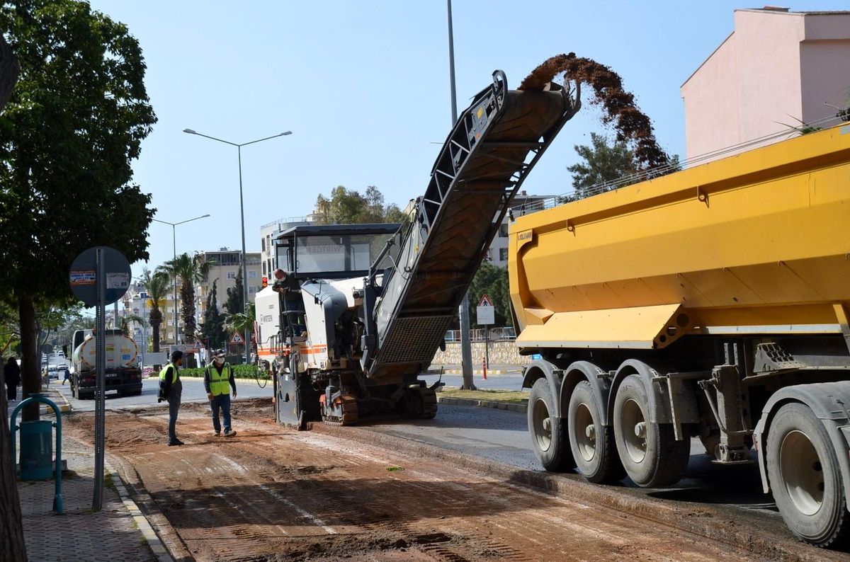 Aydın BŞB ekipleri Didim\'de üst yapı çalışması başlattı