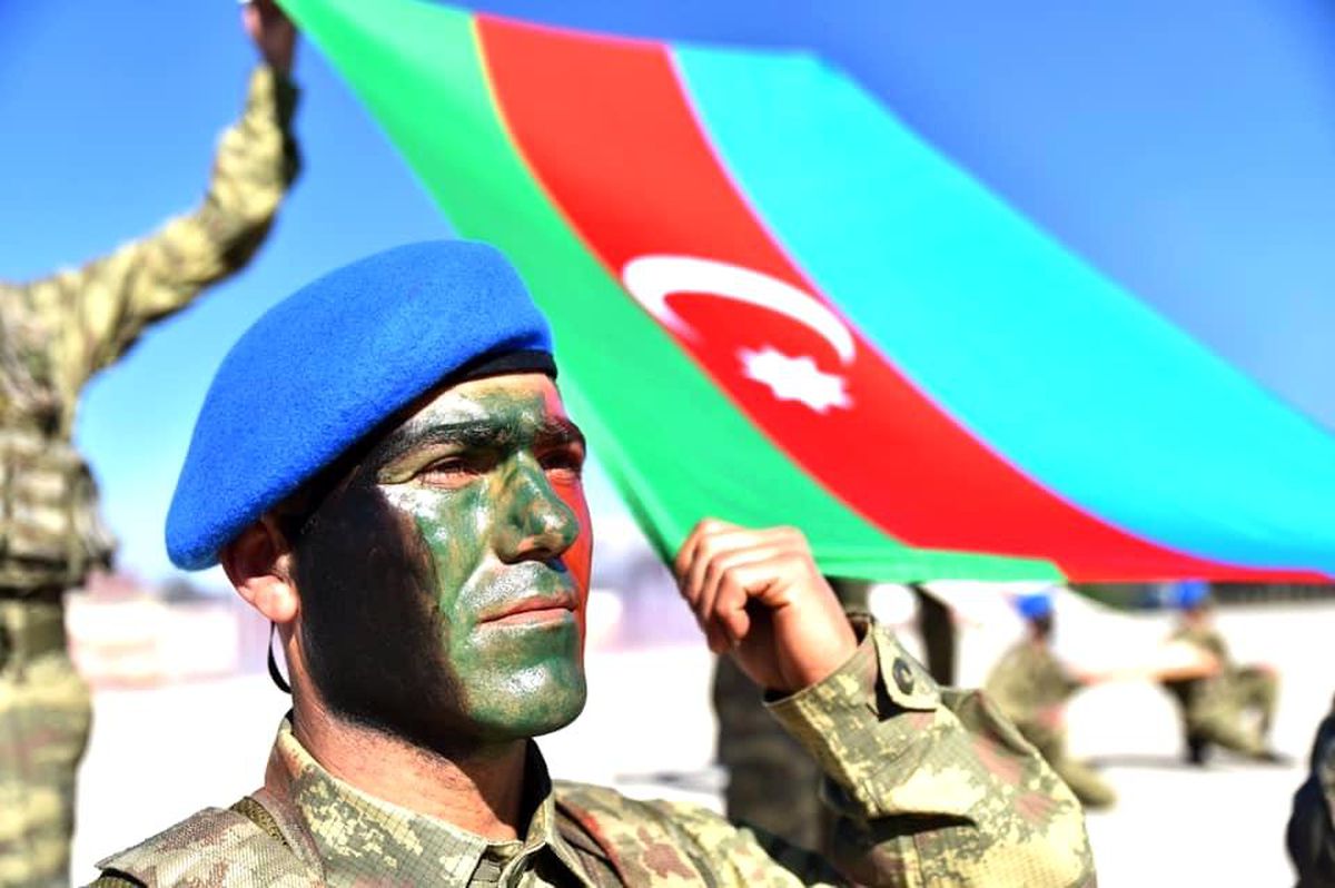 Azerbaycan askerlerinin Isparta\'daki komando eğitimleri tamamlandı