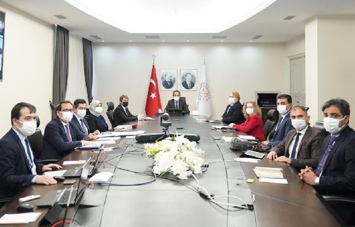 Bakan Yardımcısı Özer: Mesleki eğitim merkezleri Suriyeliler için önemli fırsatlar sunuyor