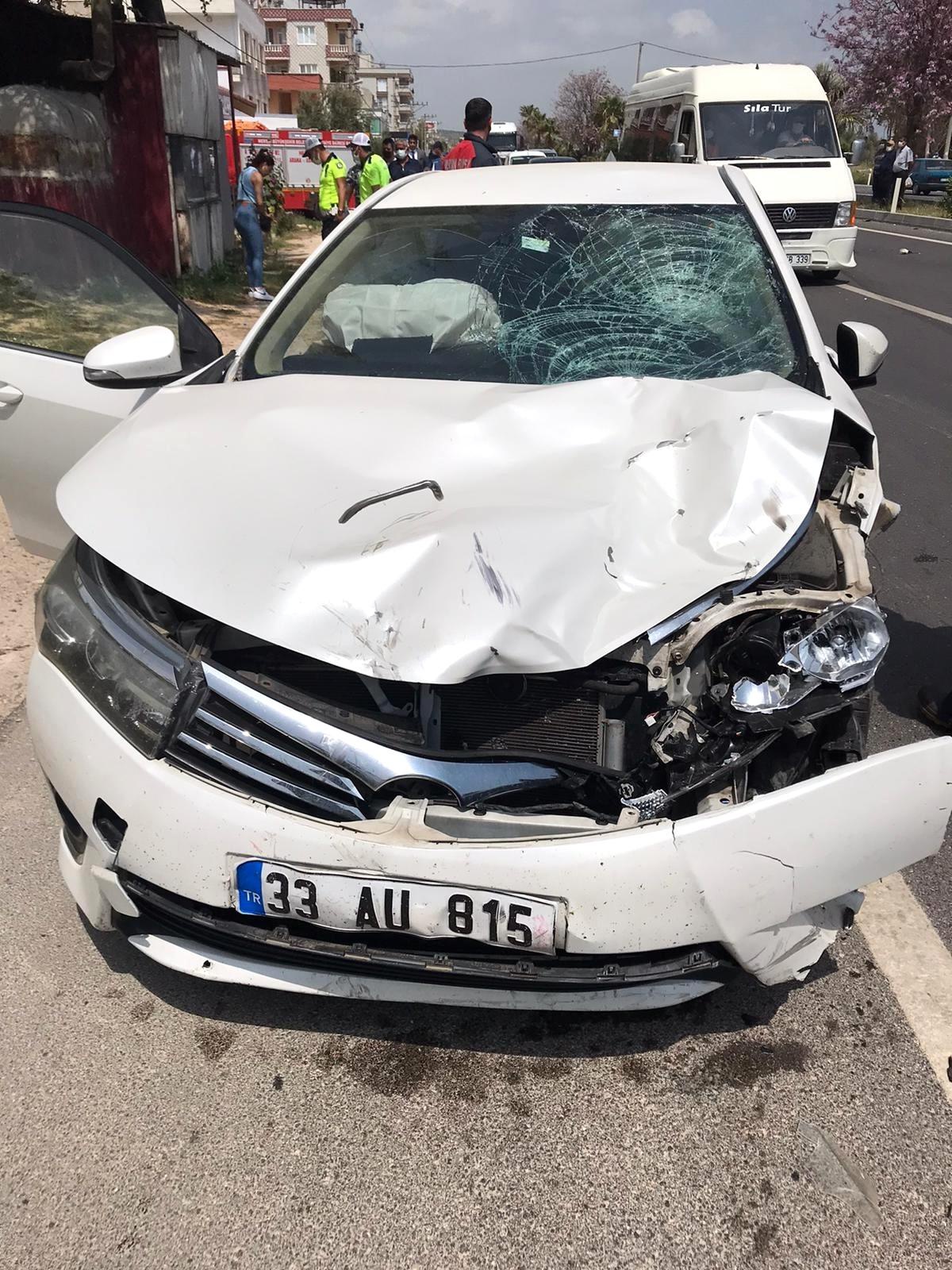 Otomobil motosiklete çarptı: 1 ölü