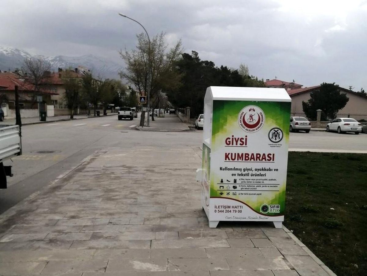 Tekstil atığı, çöpe değil kumbaraya