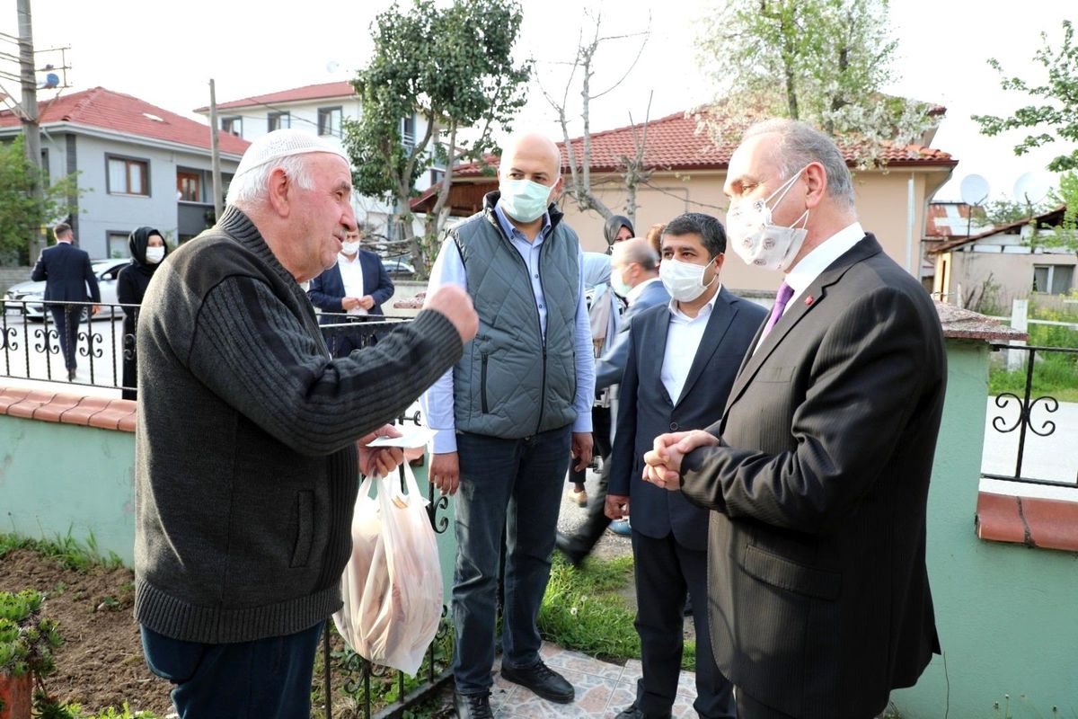 Başkan Özlü\'ye vatandaştan tam destek