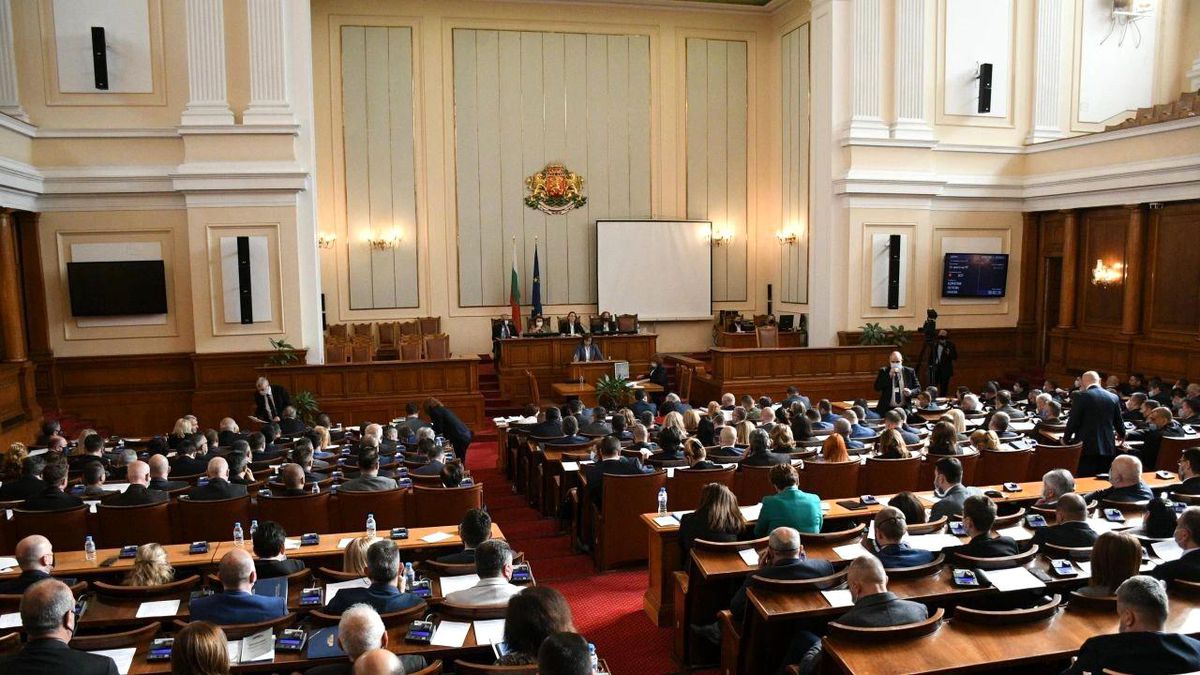 Bulgaristan\'ın "Demokrasi Ayıbı" nihayet sona eriyor
