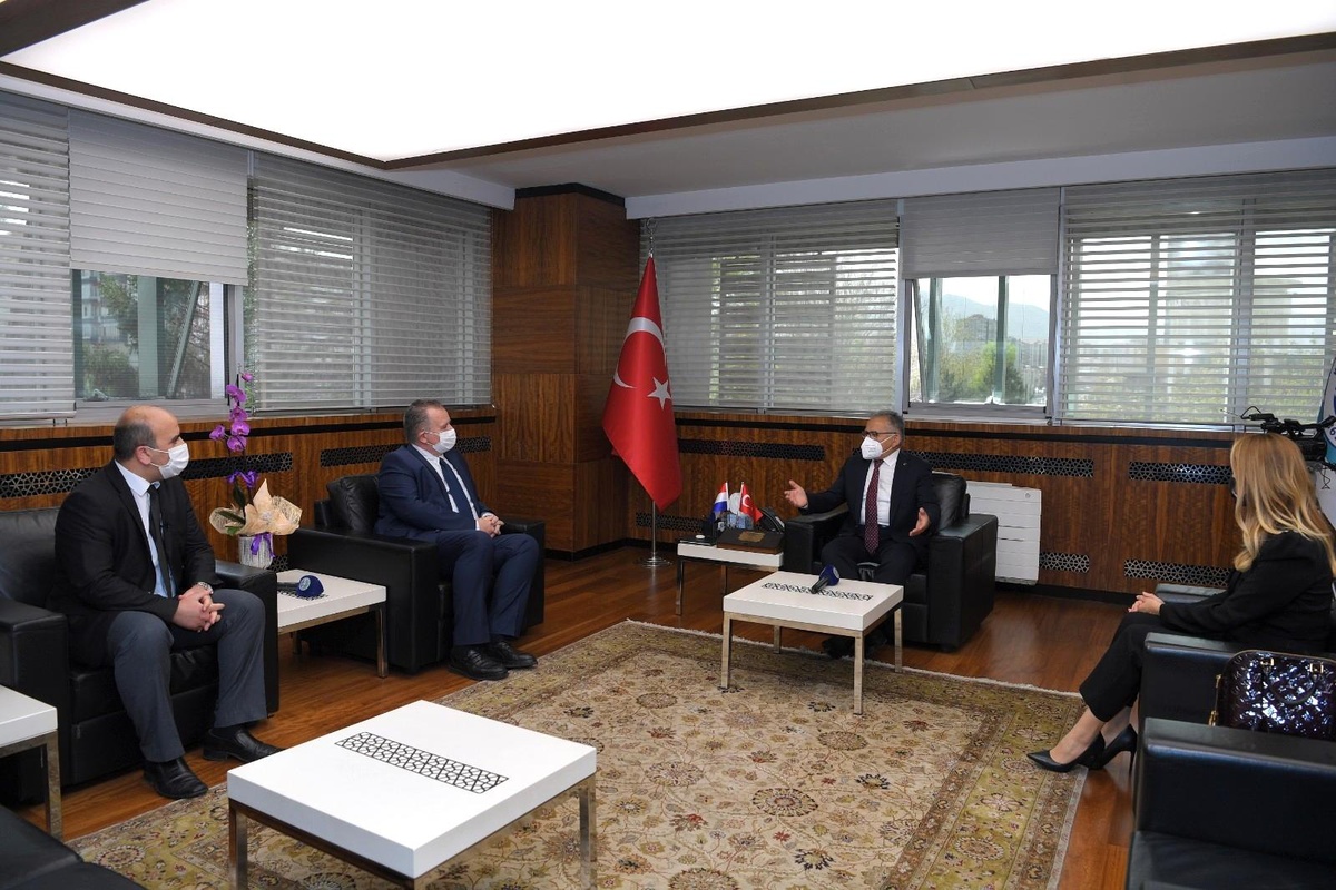 Hırvatistan\'ın Ankara Büyükelçisi Cvitanonic\'ten Büyükkılıç\'a ziyaret