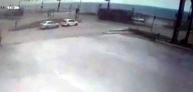 Doğum günü alışverişine giden anne kazada öldü, oğlu ve 4 yakını yaralandı Doğum günü alışverişine giden anne kazada öldü, oğlu ve 4 yakını yaralandı