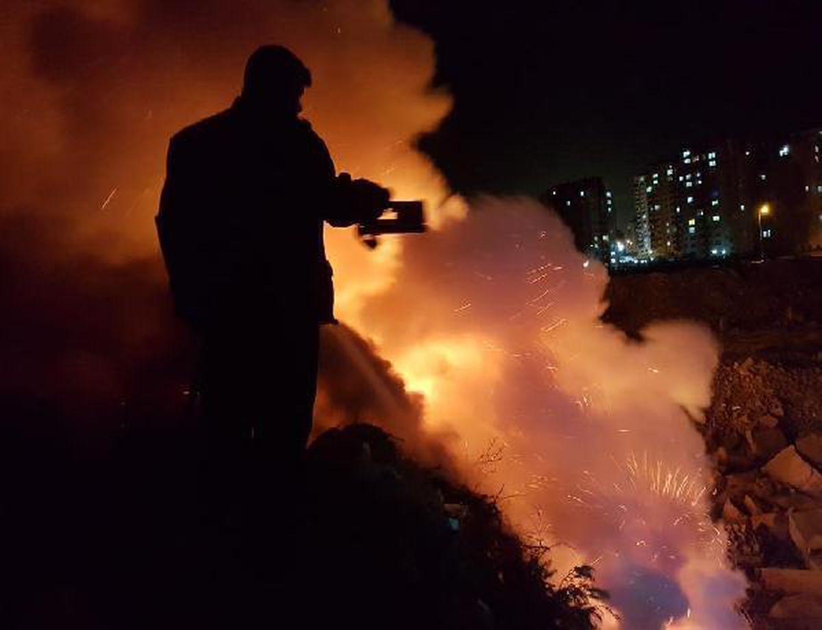 Eski taş ocağı arazisinde çıkan yangın korkuttu