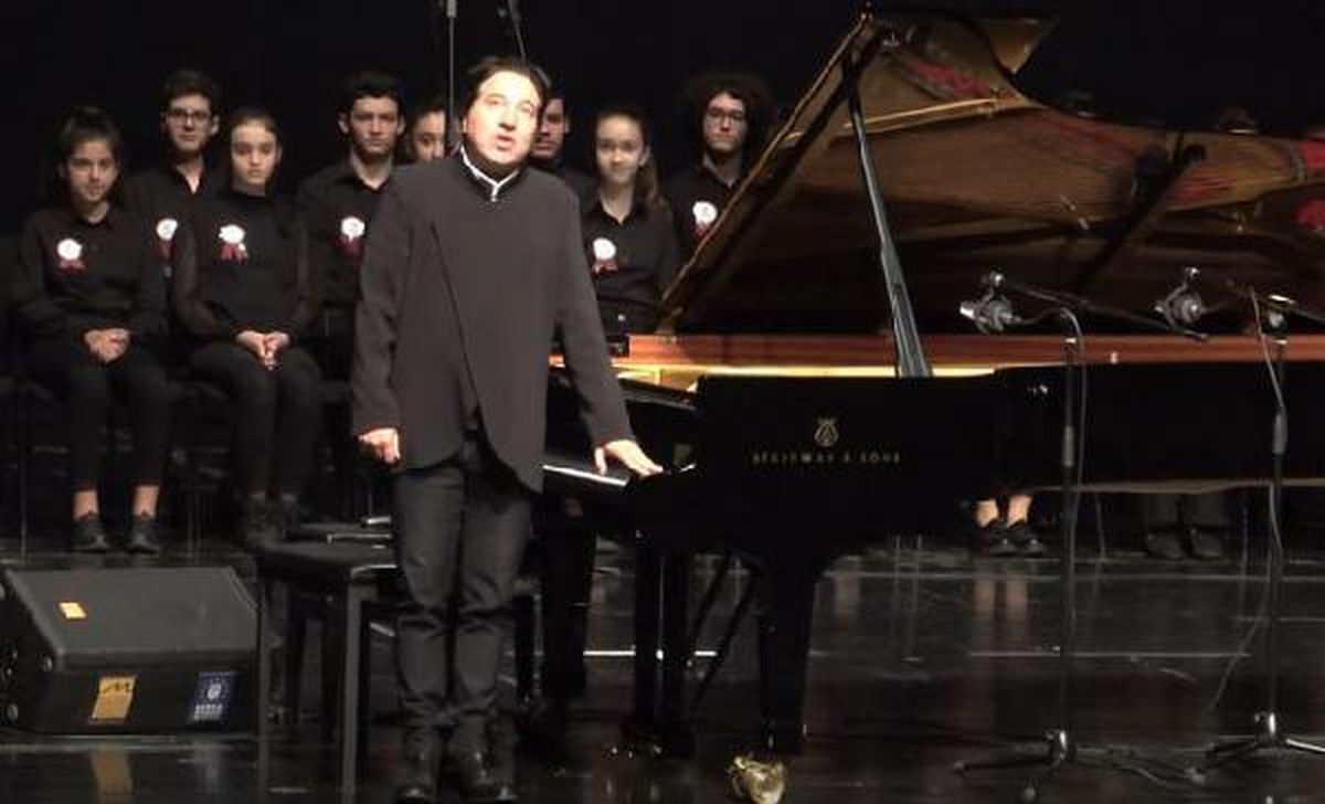 Fazıl Say: En çok Ali Koç\'un kahrolduğunu hissediyorum