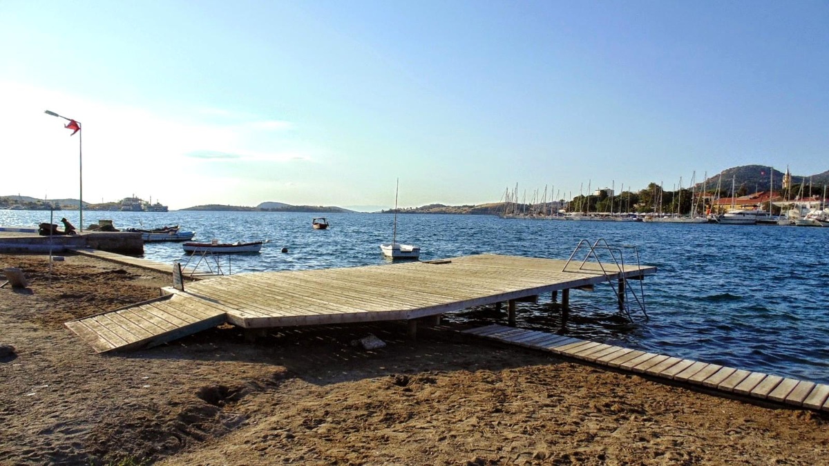 Foça Tatil Köyü\'nün ihalesi tamamlandı: 131 milyon TL teklif verildi