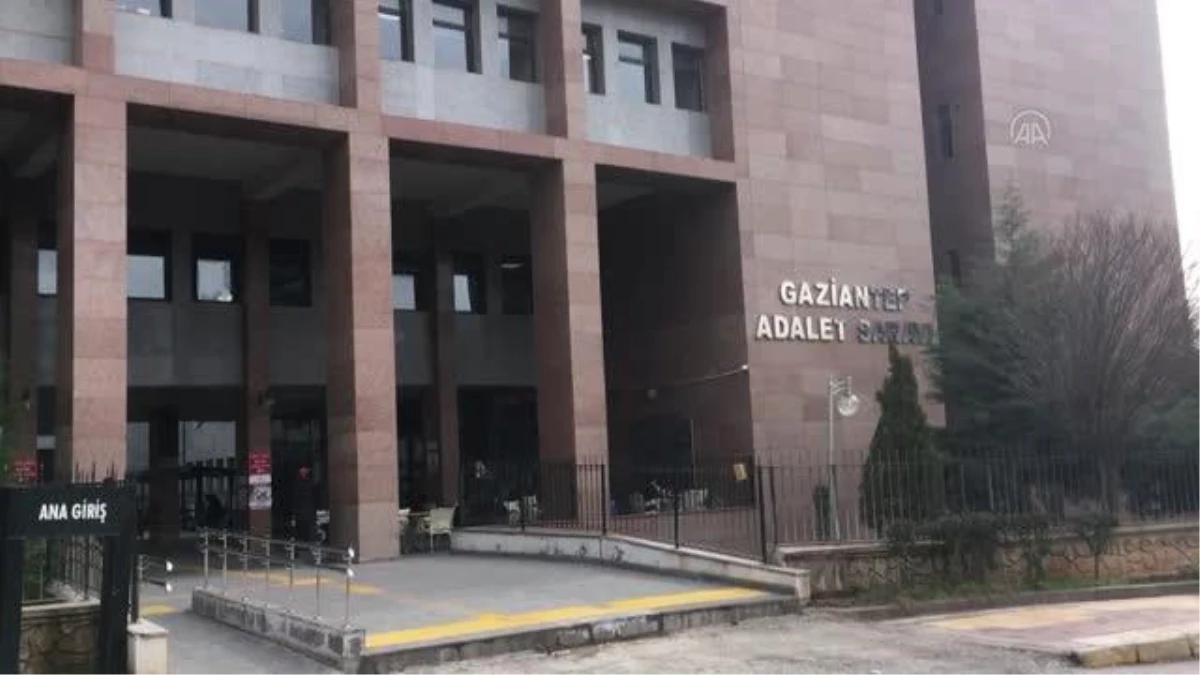 GAZİANTEP - Mahkemede avukat, hentbol sahasında kaptan