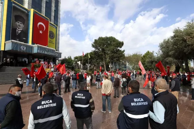 İzmir'de tam kapanma öncesi erken 1 Mayıs kutlaması