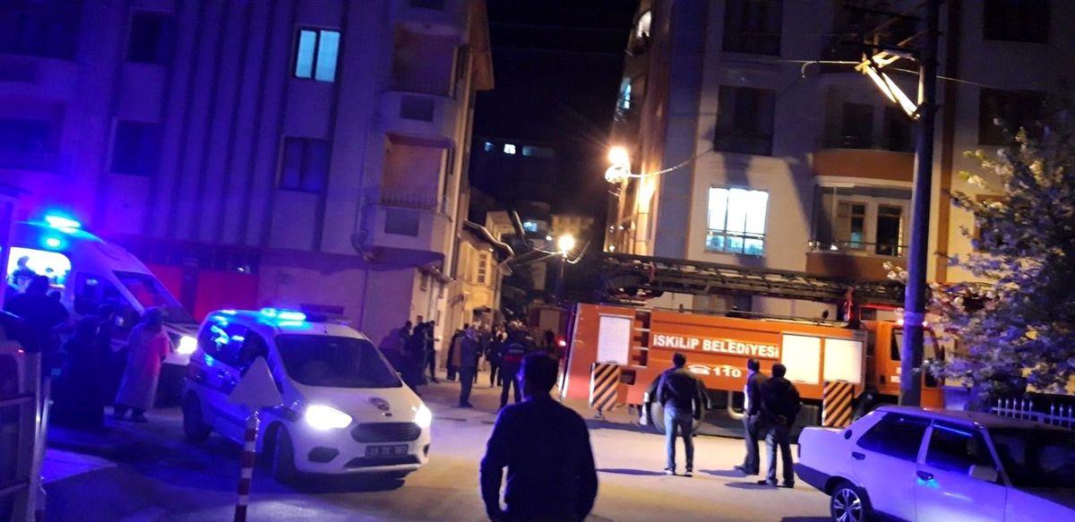 Son dakika haberleri: Patlayan bilgisayar yangına neden oldu