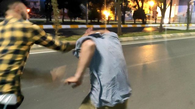 Şanlıurfa'da akü hırsızına meydan dayağı