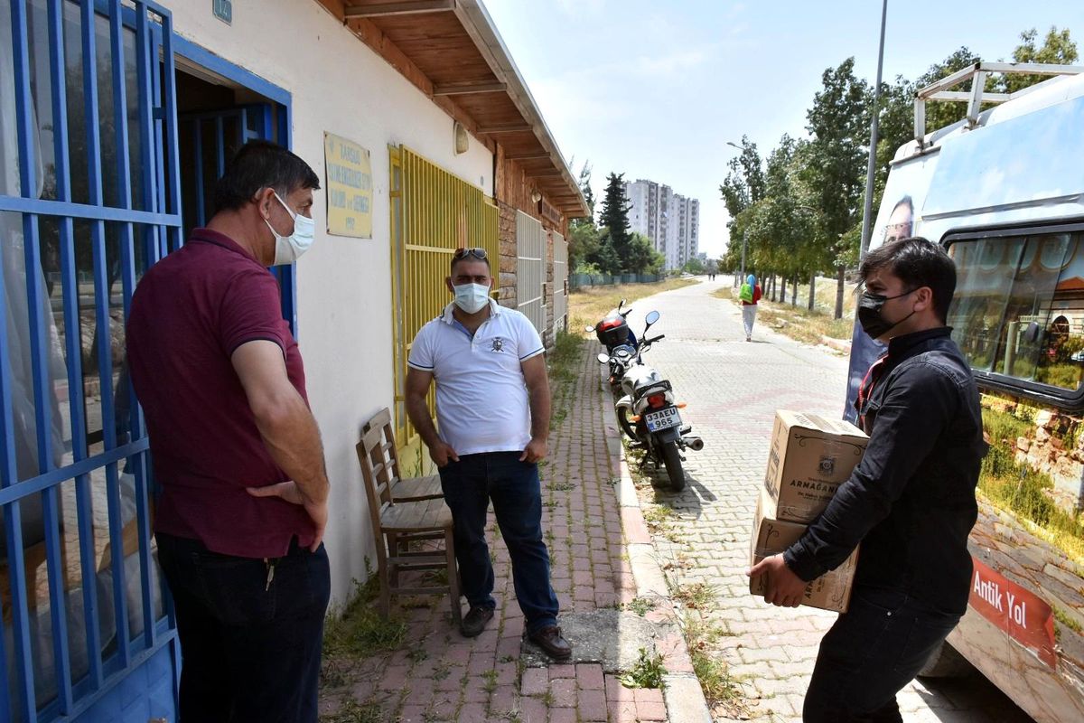Tarsus Belediyesinden vatandaşlara Ramazan desteği