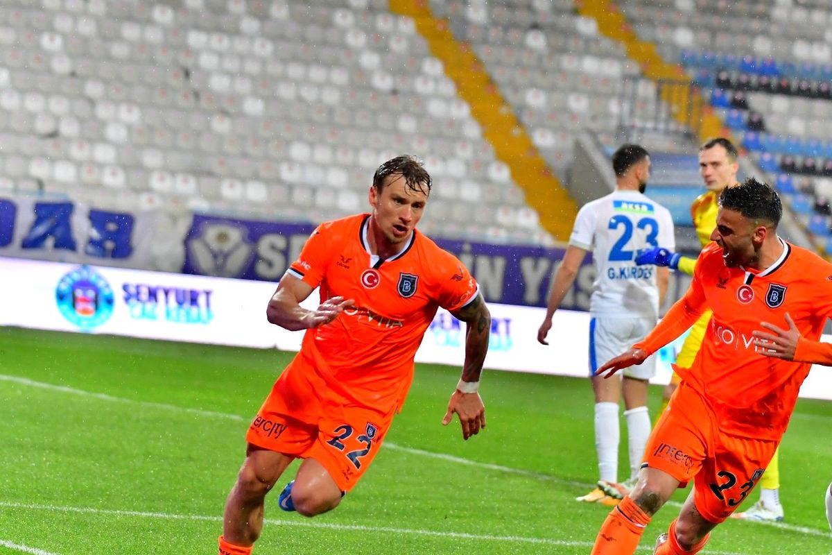 Başakşehir rahat nefes aldı
