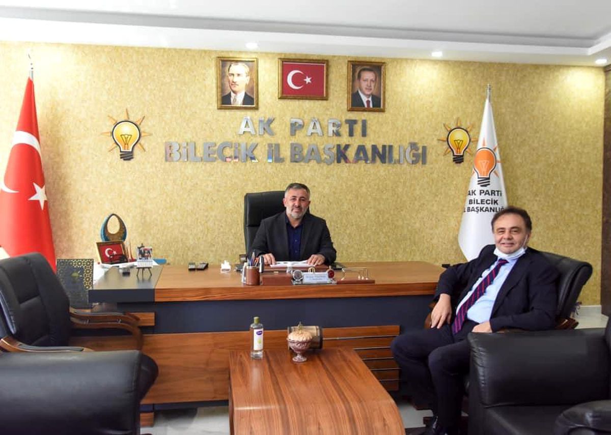 Belediye Başkanı Şahin\'den AK Parti\'ye ziyaret