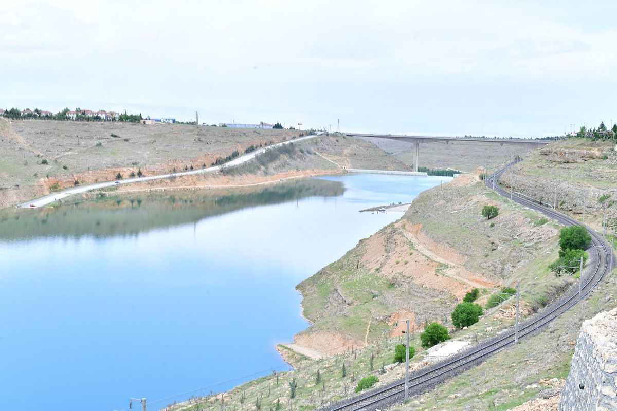 "Beylerderesi Dev Yatırımlarla Cazibe Merkezi Olacak"
