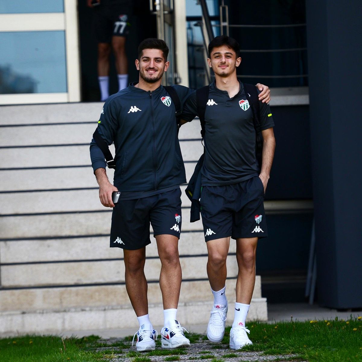 Bursaspor kafilesi, Eskişehir\'e hareket etti