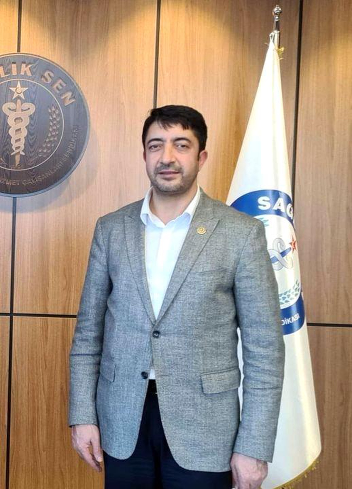 Erzi, " 1 Mayıs\'ı pandeminin gölgesi altında kutlayacağız"