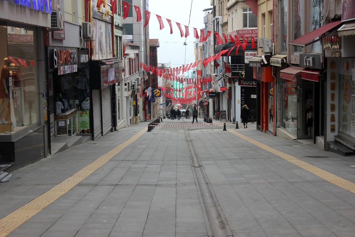 Giresun\'da tam kapanmanın ilk günü sakin geçti