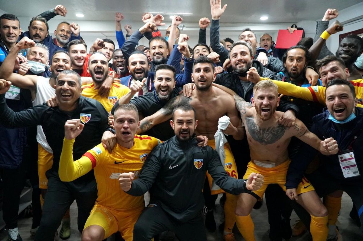 Kayserispor\'da 9 sezon sonra bir ilk