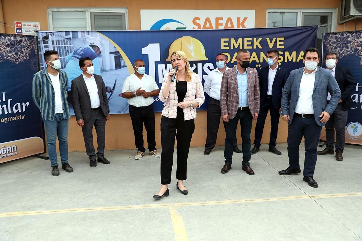 Merkezefendi Belediye Başkanı Doğan\'dan personele bayram müjdesi