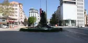 'Tam kapanma' tedbirlerine uyuluyor
