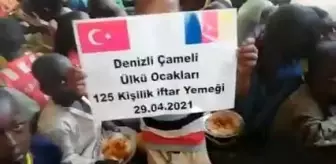 Ülkü gençlerden Afrika'da iftar yemeği