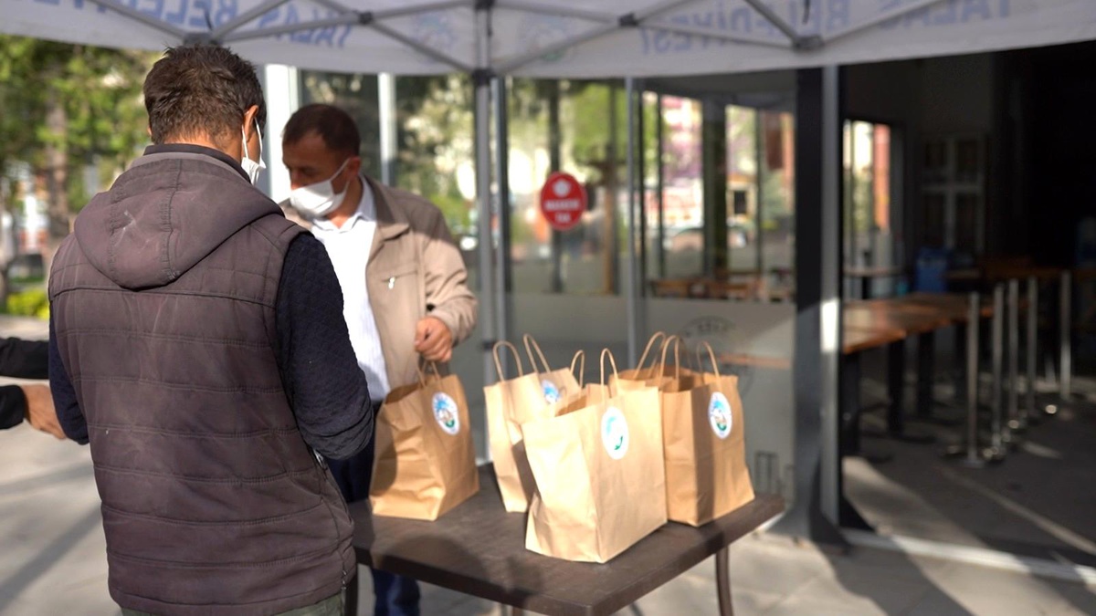 \'Biz Pişirelim Siz Ulaştırın\' artık 4 merkezden