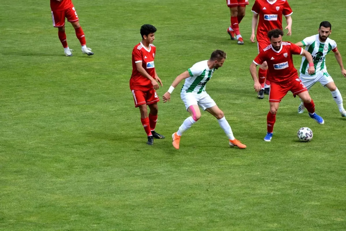 Isparta 32 Spor: 3 Somaspor: 1