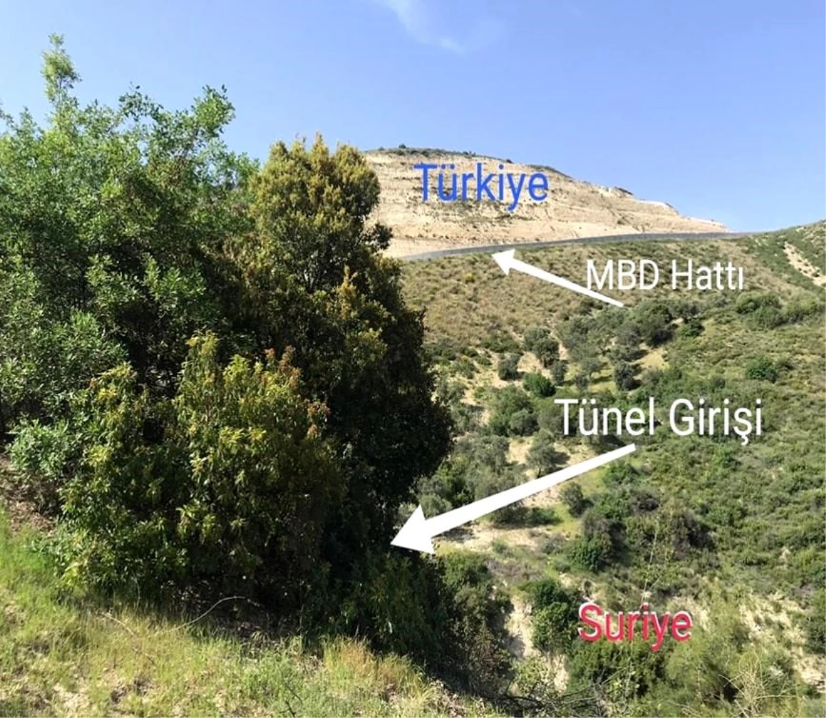 Suriye\'den Türkiye istikametine kazılan tünel Mehmetçiğin dikkatinden kaçmadı