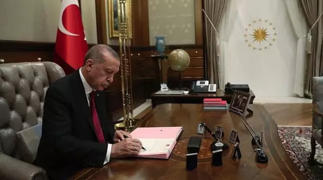 Yeni kurulan iki bakanlığa atamalar yapıldı, bir genel müdür görevden alındı Yeni kurulan iki bakanlığa atamalar yapıldı, bir genel müdür görevden alındı