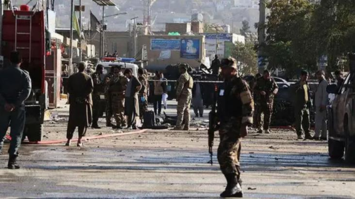 Afganistan\'ın etkili komutanlardan Ziyayi bombalı saldırıda öldürüldü