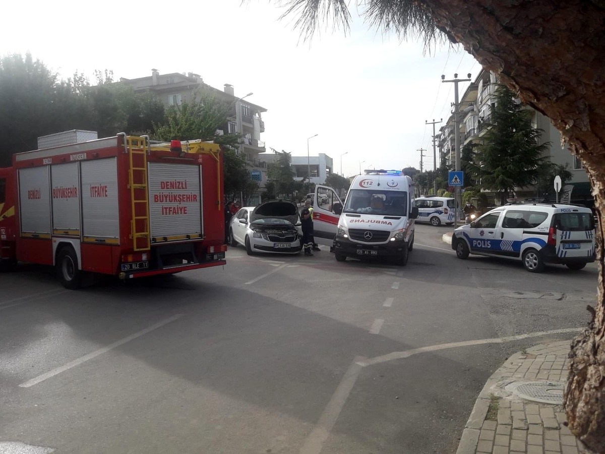 Araması olan sürücü kaza yapınca gözaltı kaçınılmaz oldu