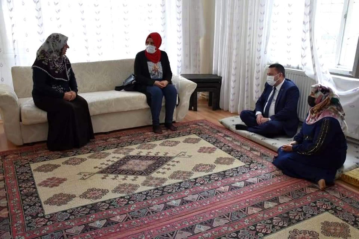 Başkan Beyoğlu, tam kapanma döneminde gönül belediyeciliğine devam ediyor