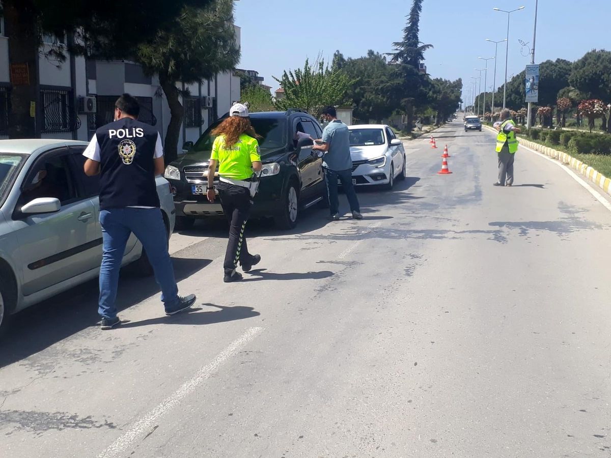 Burhaniye\'de polis denetimlerini artırdı