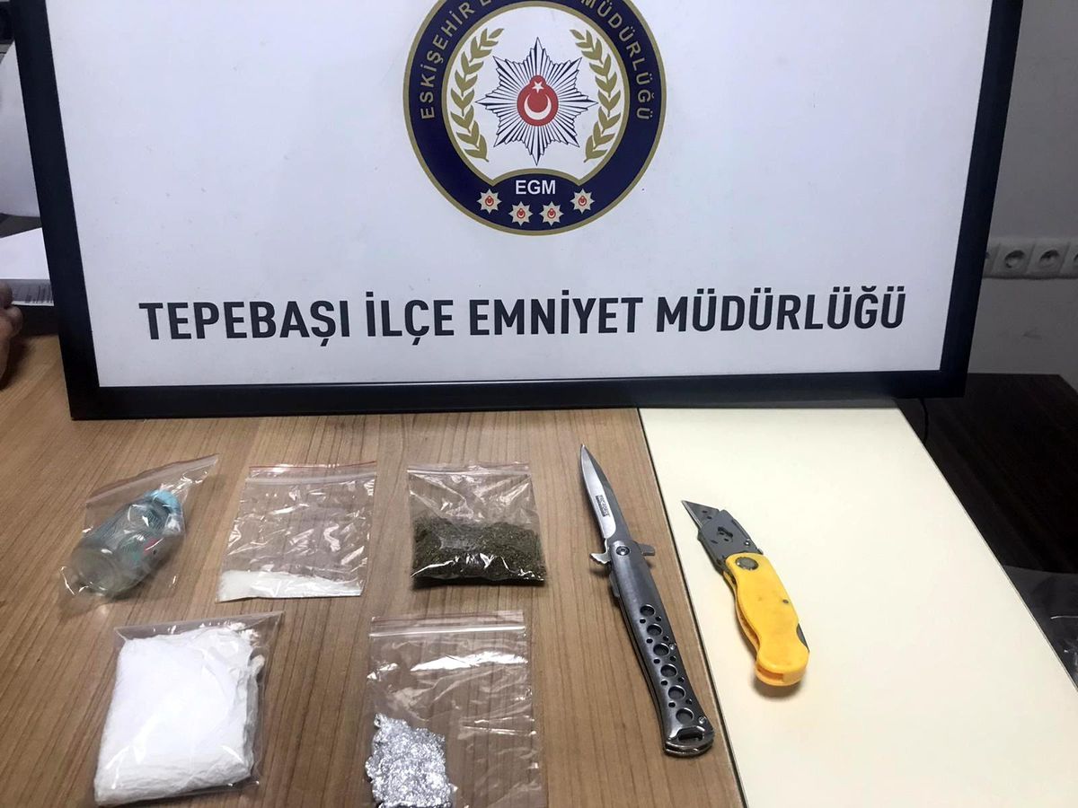 "Dur" ihtarına uymayan şüpheli kovalamaca sonucu yakalandı