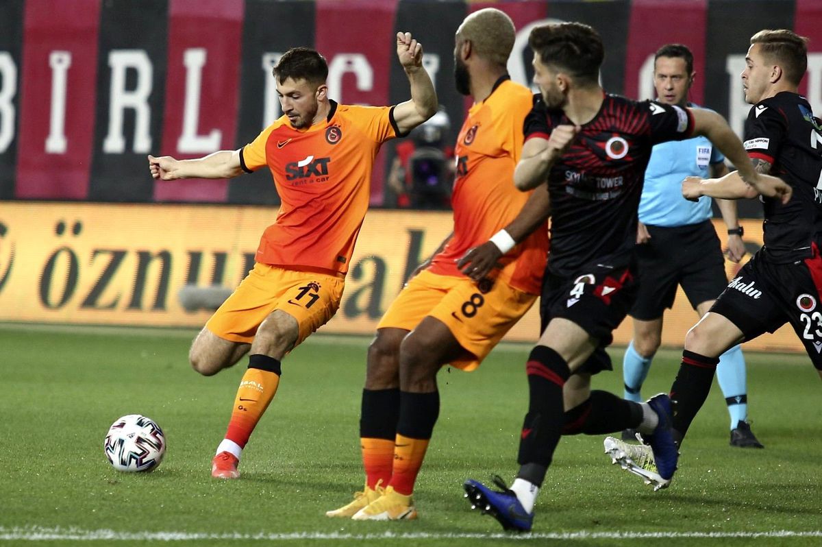 Halil Dervişoğlu ilk golünü attı