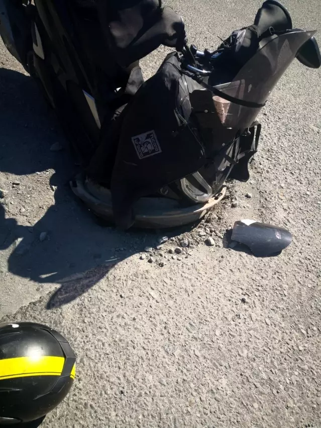 Son dakika haber! İstanbul'da rögara düşerek ölümden dönen motosikletli kurye o anları anlattı Son dakika haber! İstanbul'da rögara düşerek ölümden dönen motosikletli kurye o anları anlattı