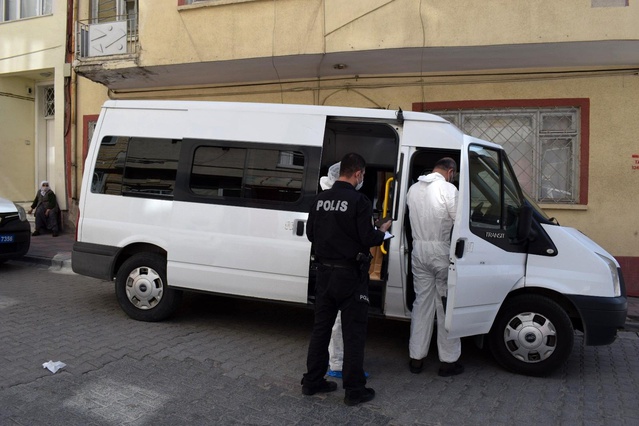 30 gün önce hayatını kaybeden adamı, komşular kötü koku gelince fark etti 30 gün önce hayatını kaybeden adamı, komşular kötü koku gelince fark etti