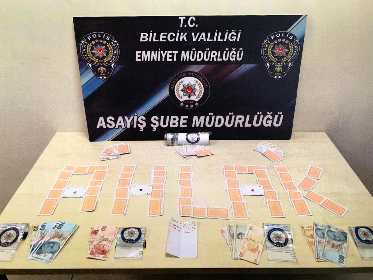 Bilecik\'te kumar baskınında 5 şahsa 6 bin 680 TL ceza kesildi