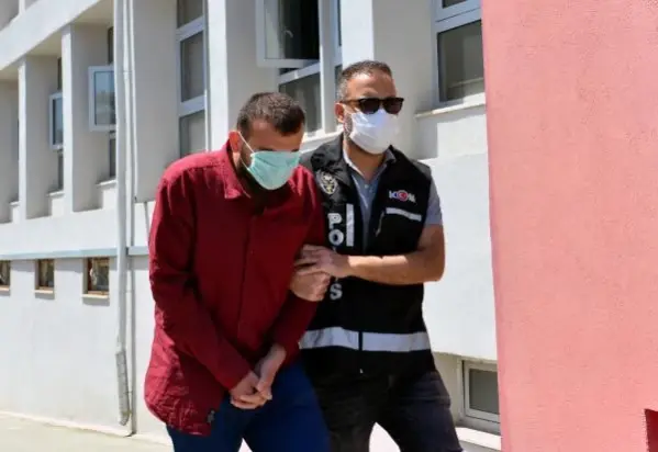 Cezaevinden izinle çıkmıştı, sahte parayla yine dolandırdı Cezaevinden izinle çıkmıştı, sahte parayla yine dolandırdı