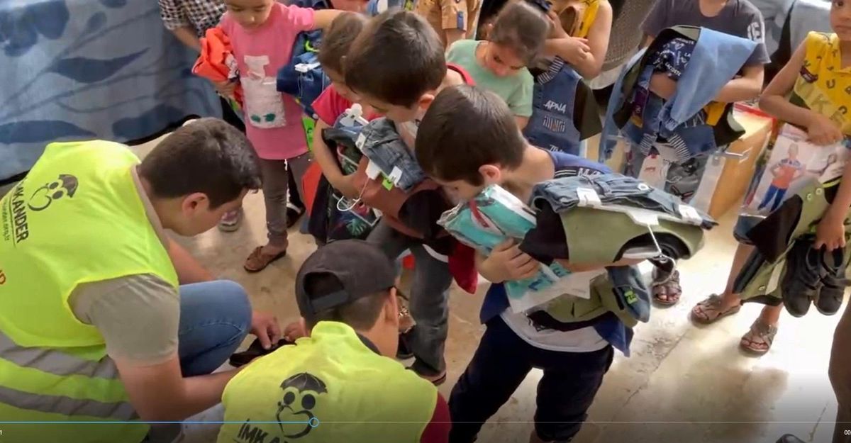 İmkander\'den bin 500 çocuğa giyim 10 bin aileye iftar yemeği