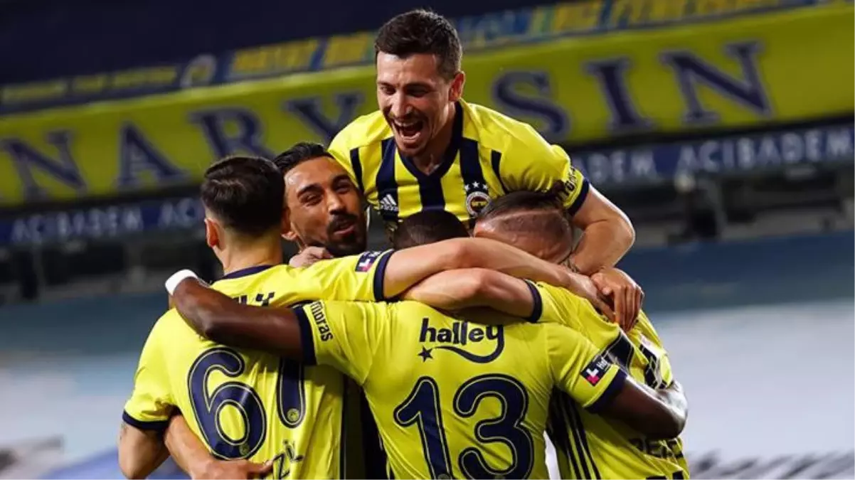 Kanarya şampiyonluk yolunda inat etti! Fenerbahçe, BB Erzurumspor\'u 3-1 yendi