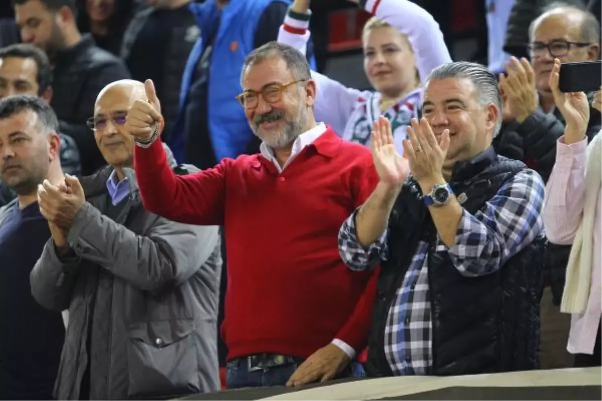 Karşıyaka Başkanı Büyükkarcı: Kimse genel kurulun üzerinde değil