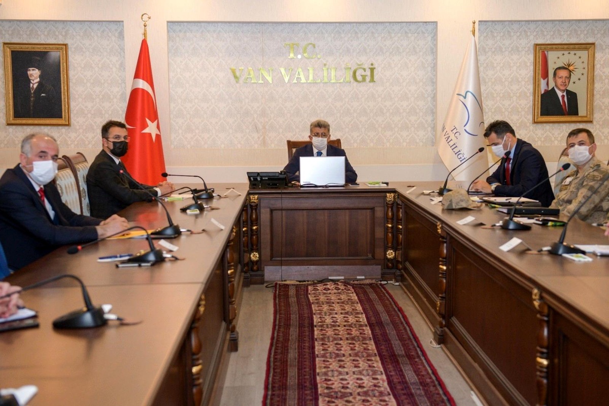 Van\'da tam kapanma sürecinde yapılacak çalışmalar değerlendirildi