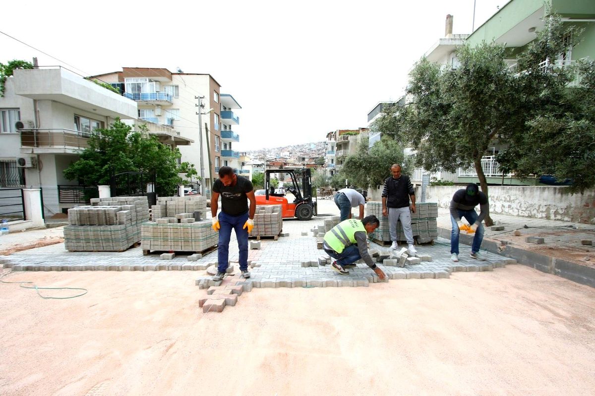 Bayraklı\'da yenileme seferberliği