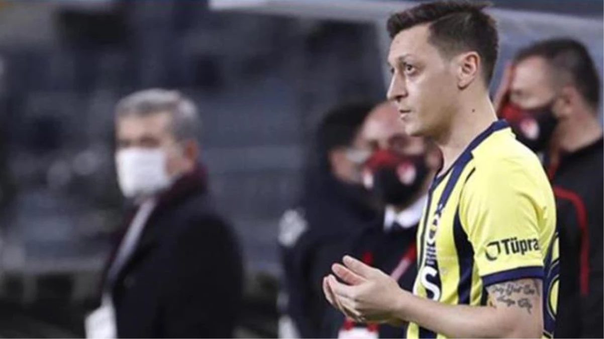 Mesut Özil, Kızılay aracılığıyla 41 ilde Ramazan kolisi yardımı yaptı